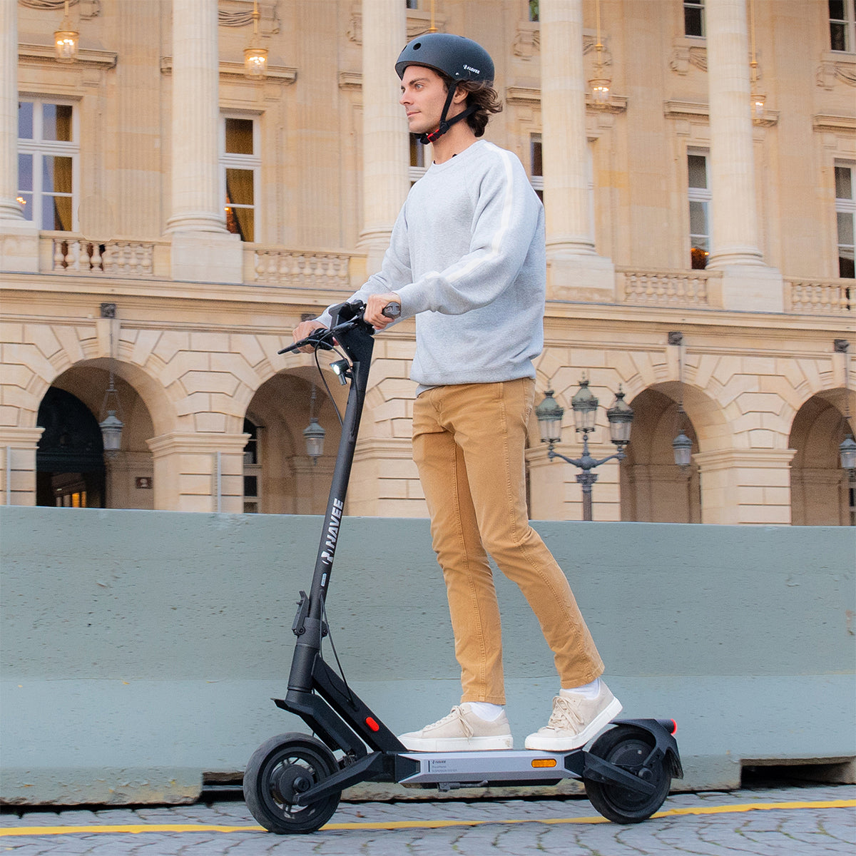 Trottinette Électrique Performante NAVEE S60